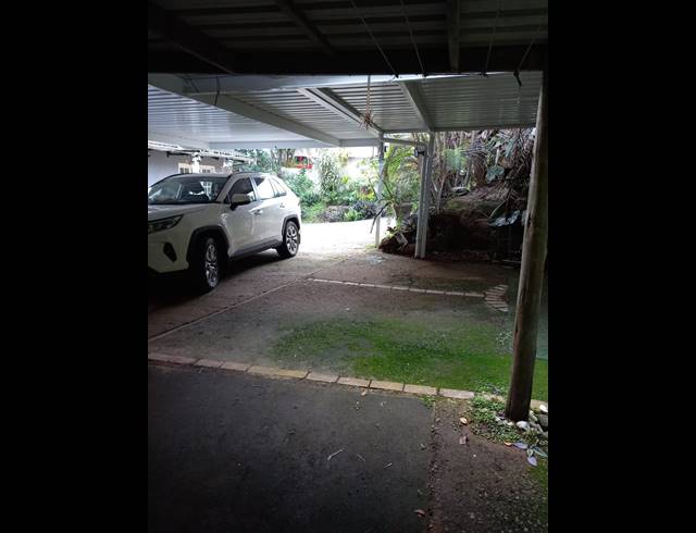 4 BEDROOM HOUSE FOR SALE IN QUEENSBURGH CENTRAL